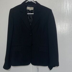 JONES NEW YORK SUIT~Woman Size 10~ Black Striped Blazer Jacket